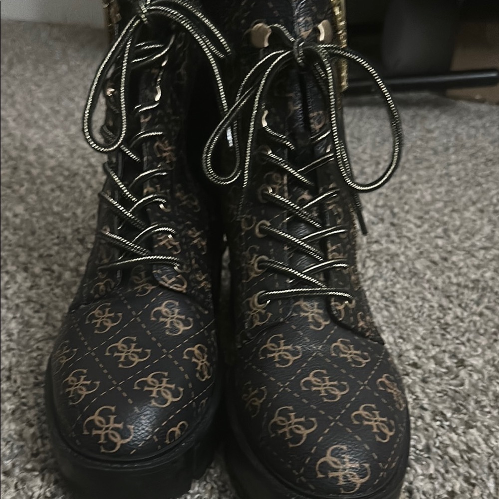Stylish Black and Brown Women's Boots
